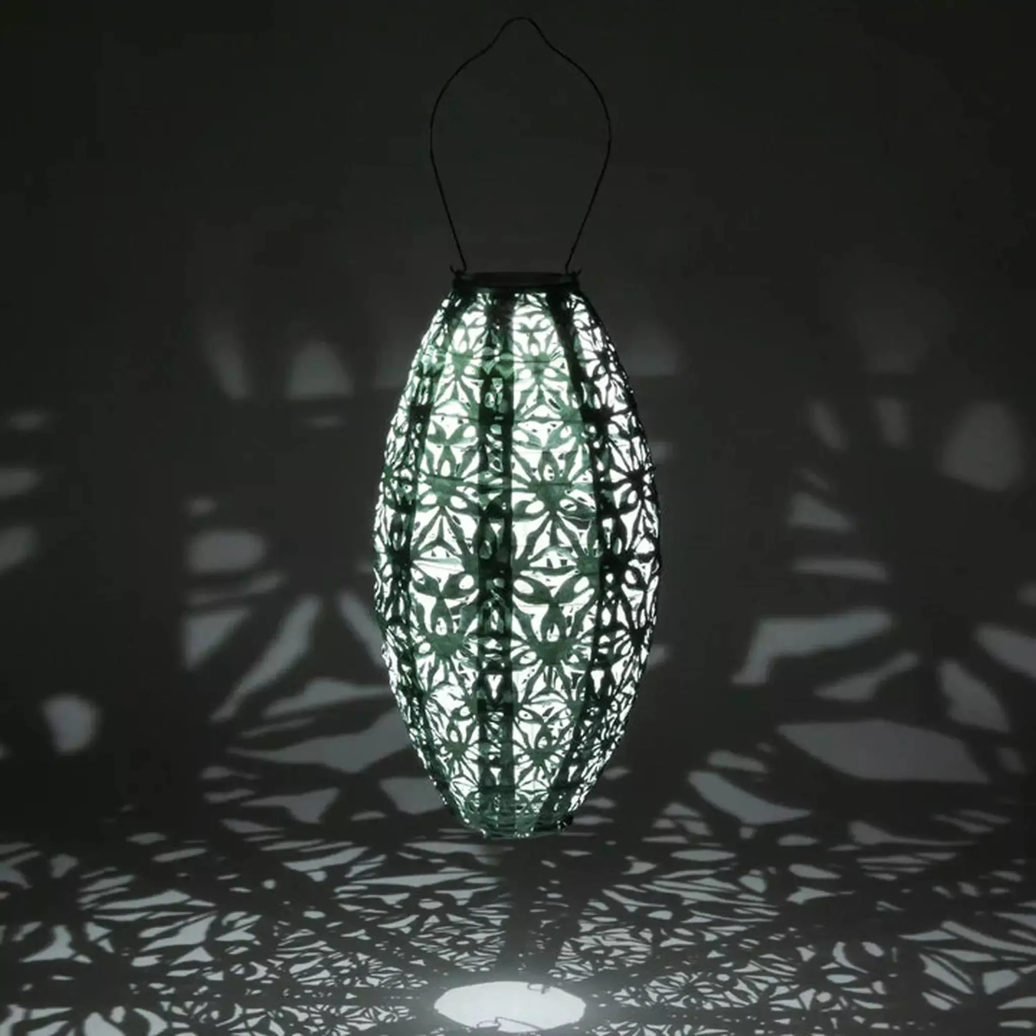 15" Wildflower Pod Solar Lantern