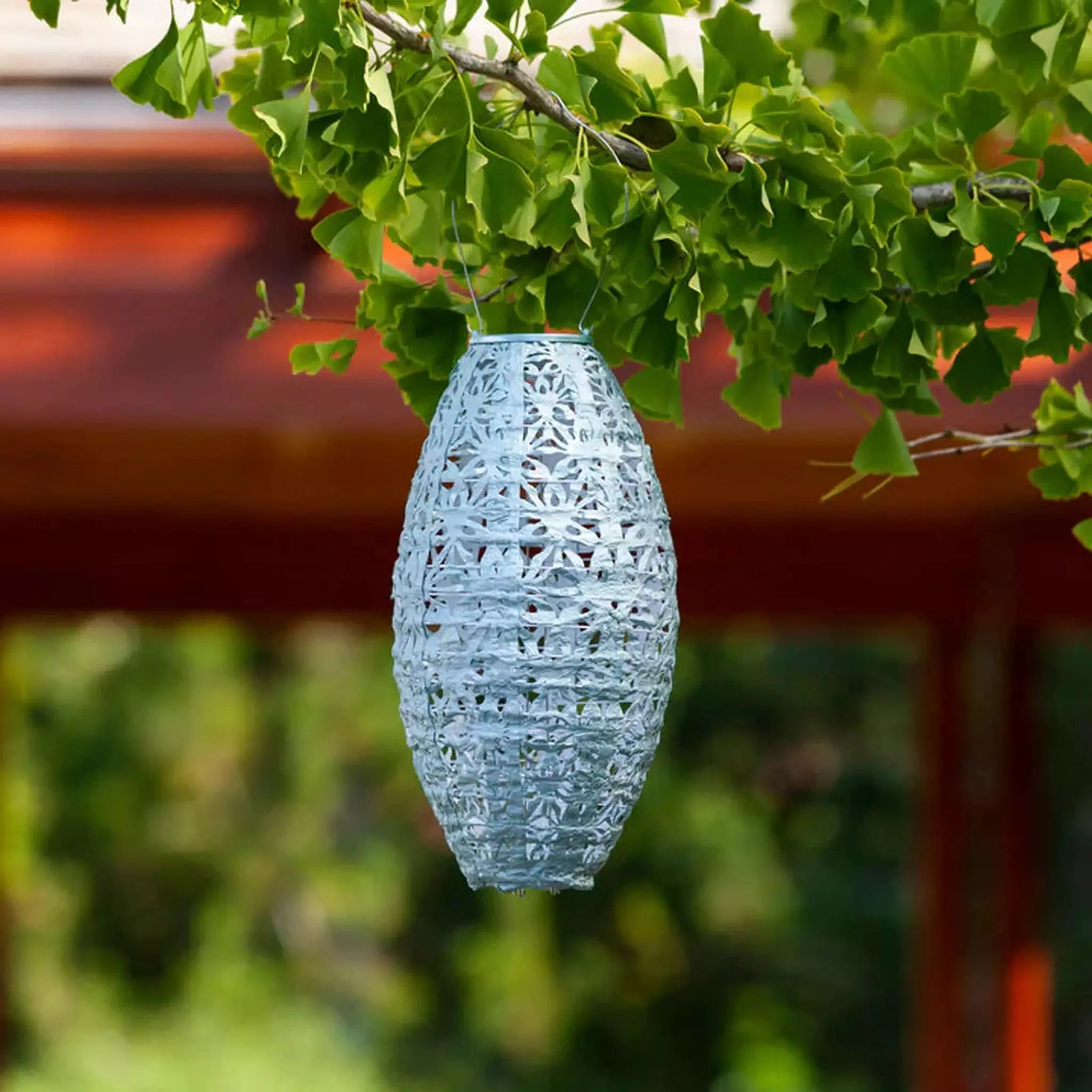 15" Wildflower Pod Solar Lantern