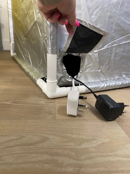 Dark Den Tent 1m x 1m