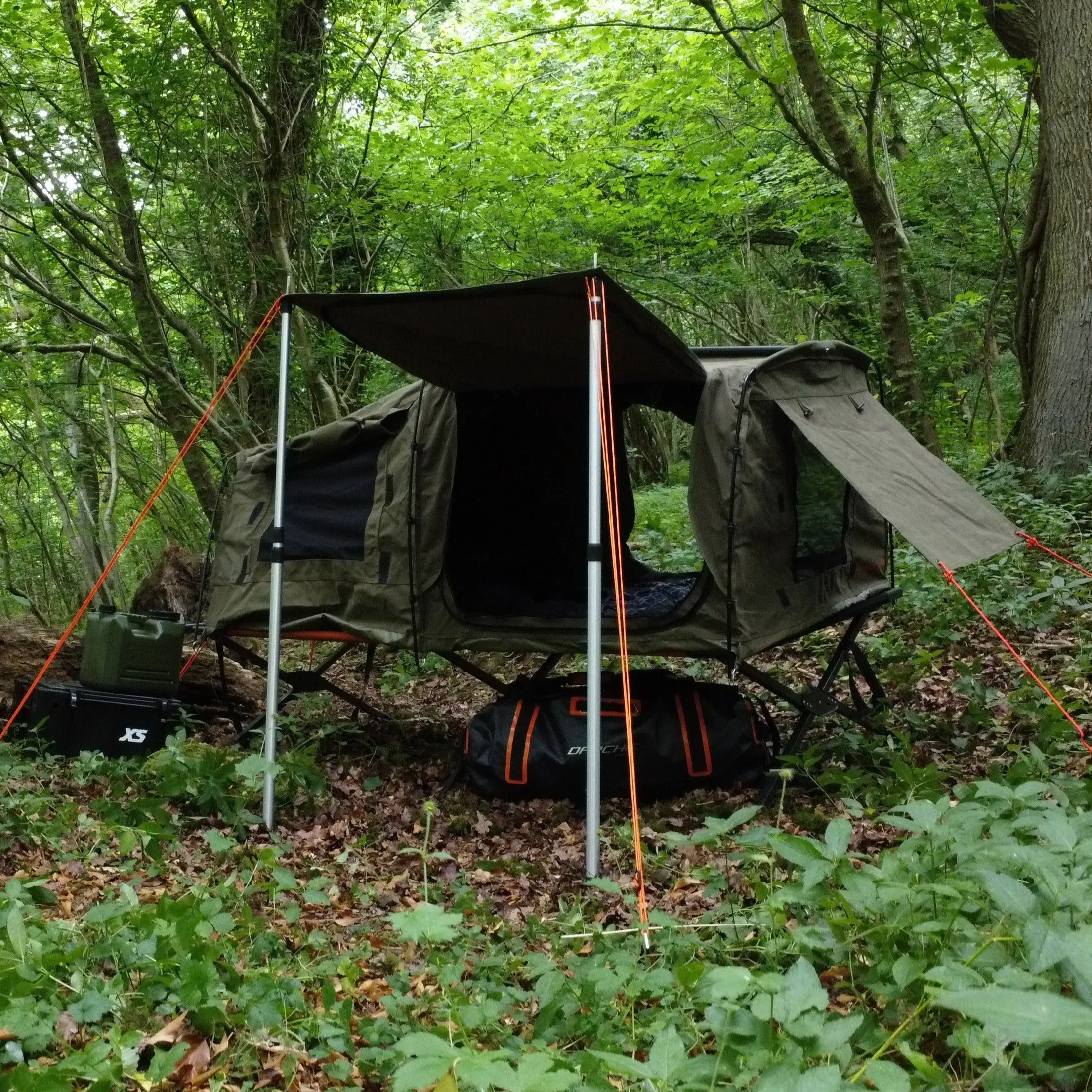 Dirty Dee 1400 Swag Tent - Darche - T050801209