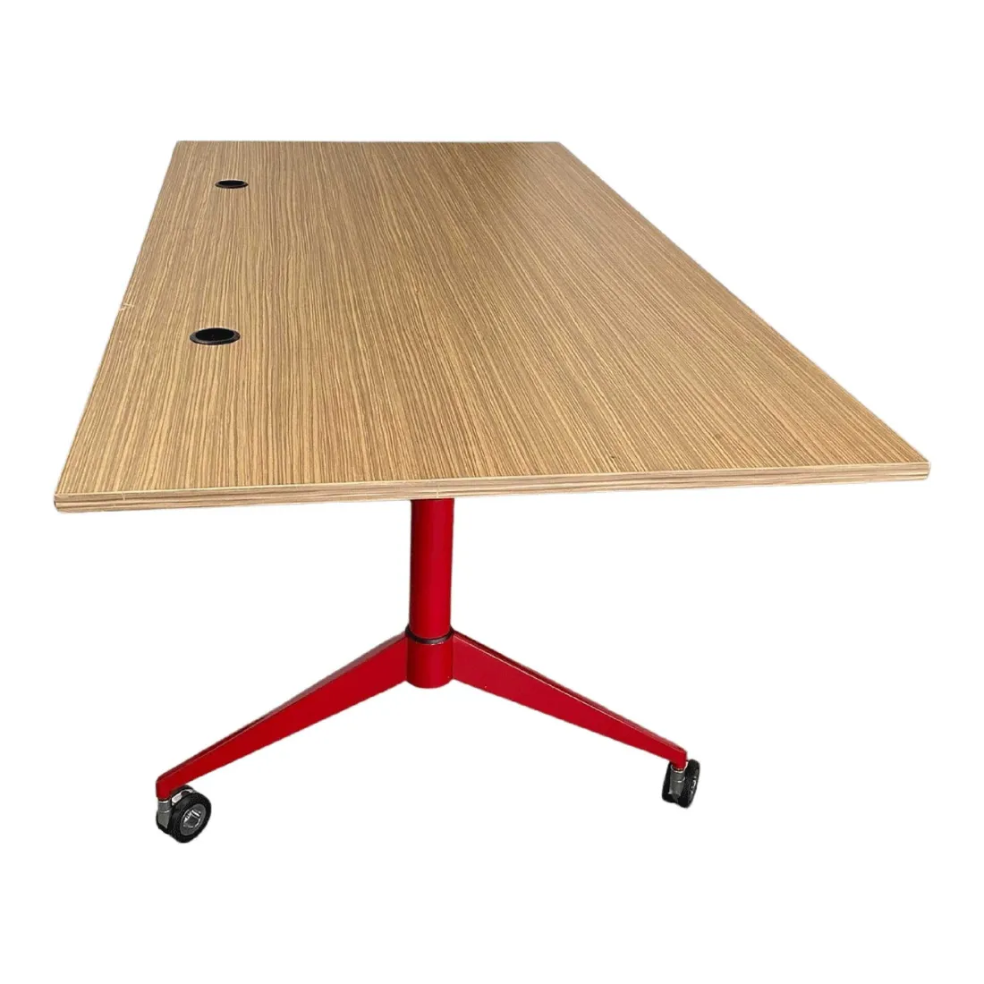 Marco 2-Leg Folding Frame, Wide Stance