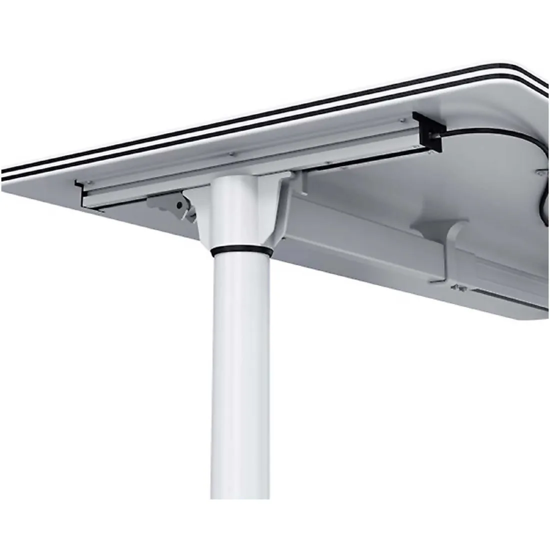 Marco 2-Leg Folding Frame, Wide Stance