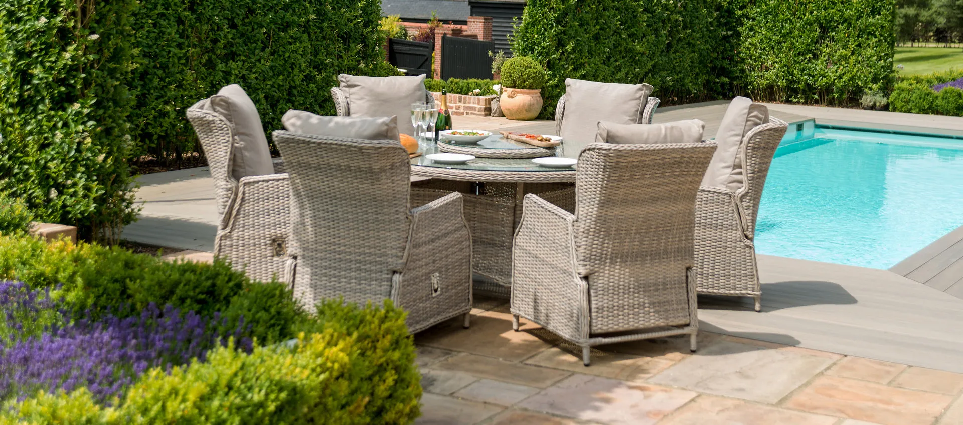 Maze Cotswold Reclining 6 Seat Round Dining Set With Lazy Susan