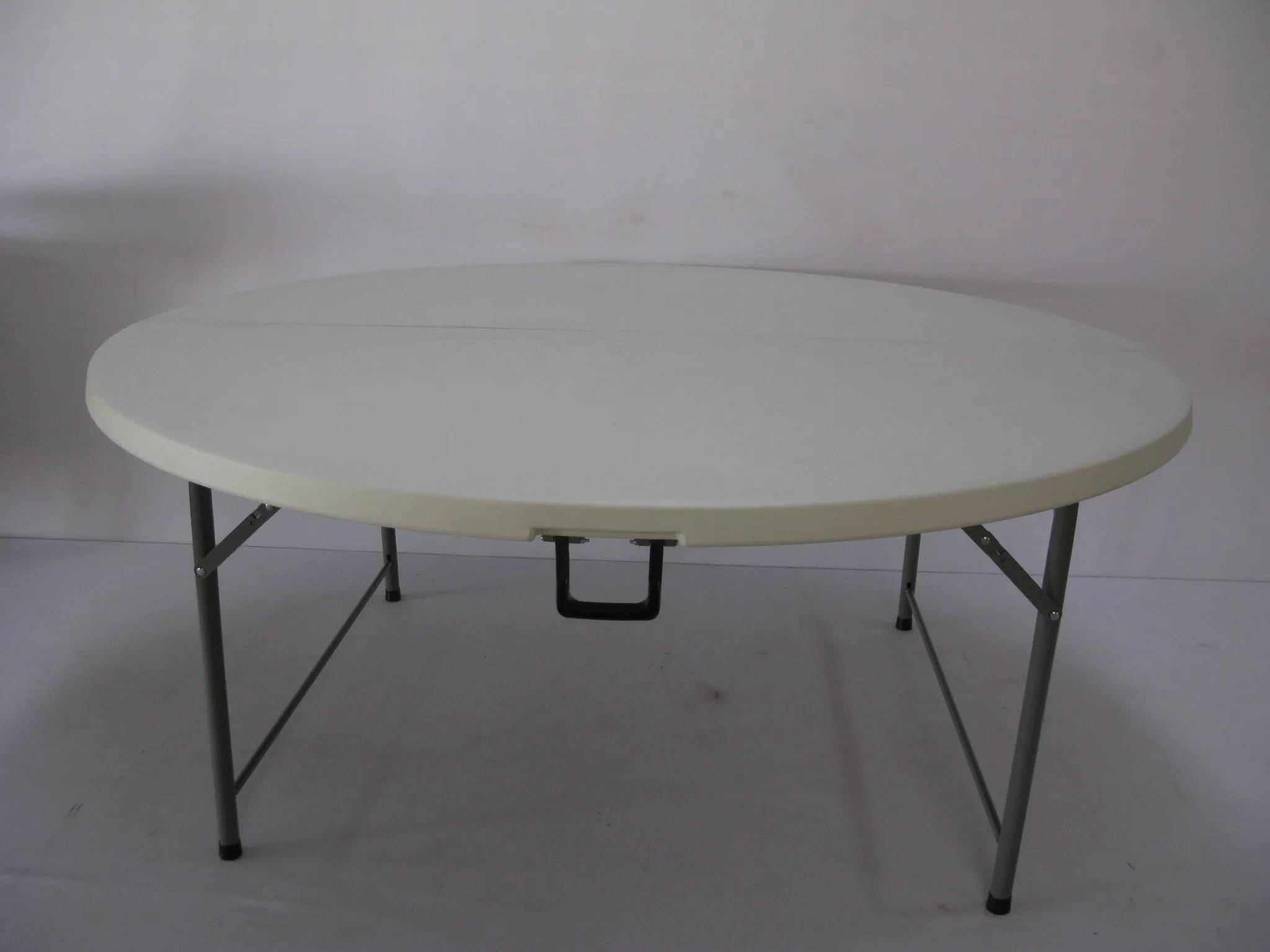 ROU002 - Fold in Half Round Plastic Tables- 1600mm (seats 8 -10 people)