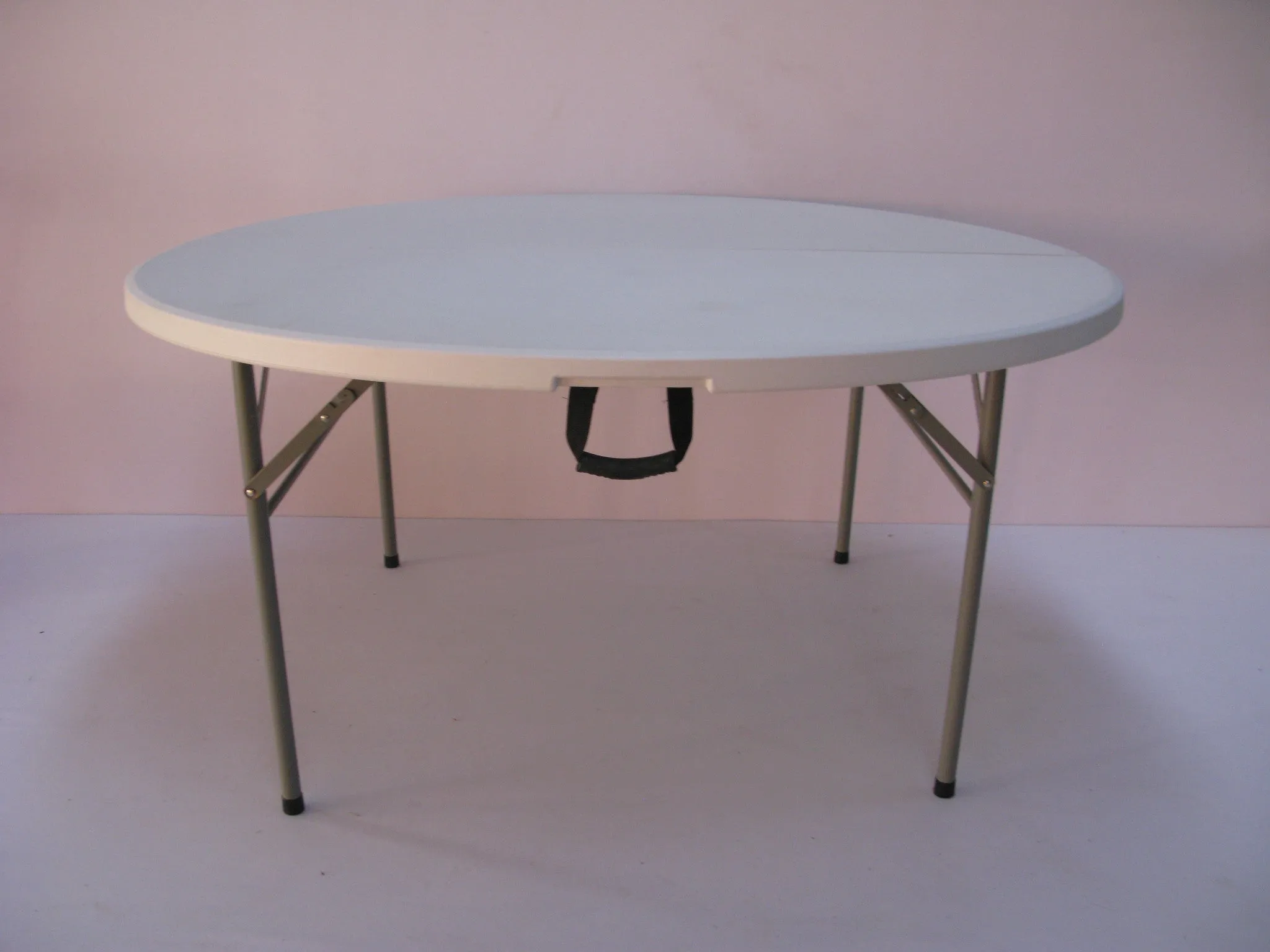ROU002 - Fold in Half Round Plastic Tables- 1600mm (seats 8 -10 people)